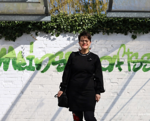 Kleid über Hose tragen 3 kleid-über-hose-tragen