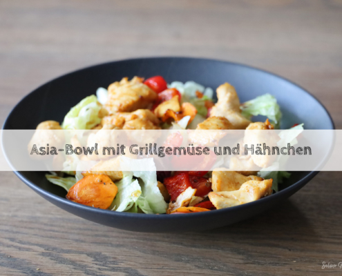 Asia Bowl mit Hähnchen, Udon Nudeln, Grillgemüse und Teriyaki Sauce